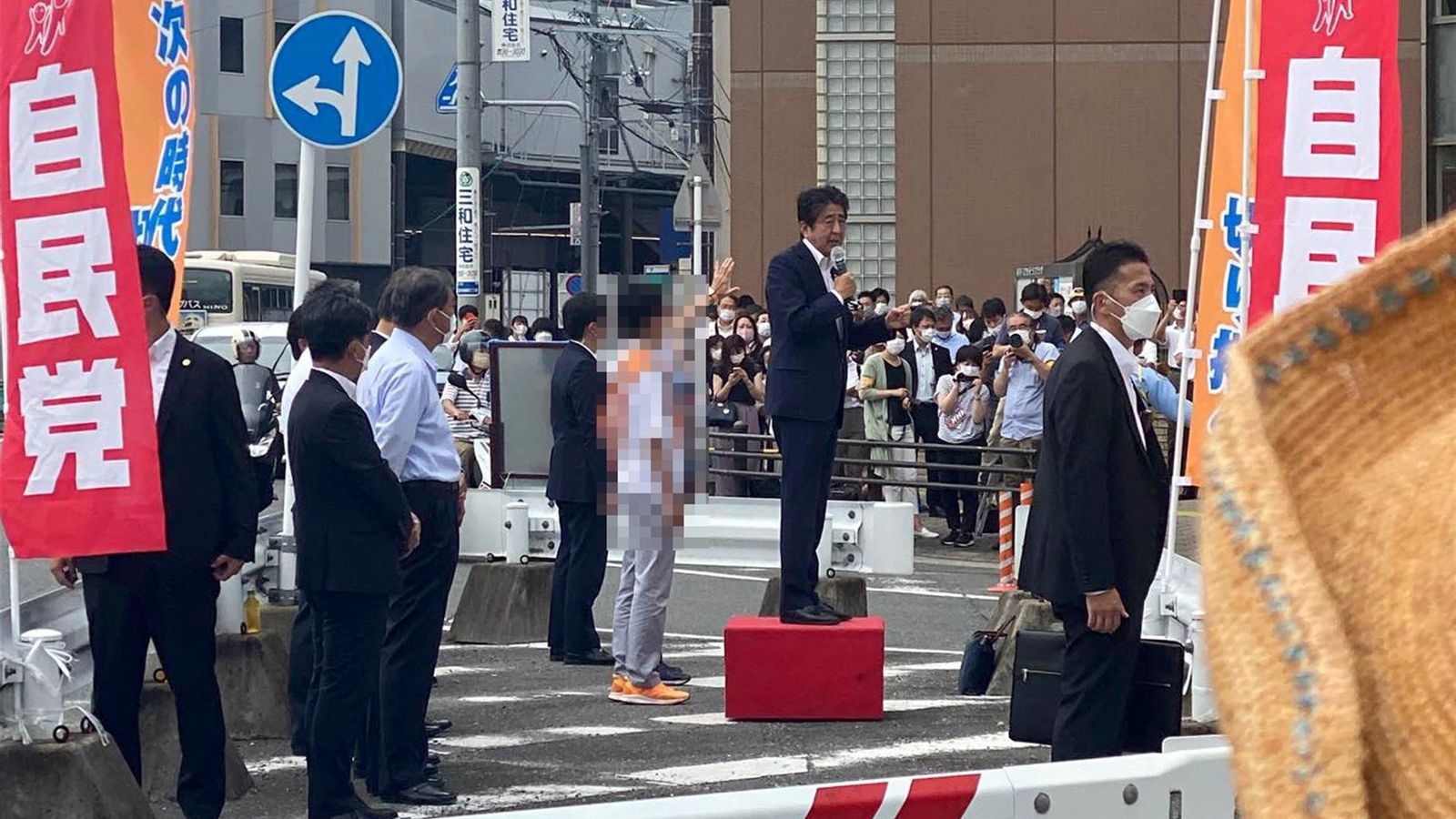 Shinzo Abe, abans de rebre els trets, aquest divendres