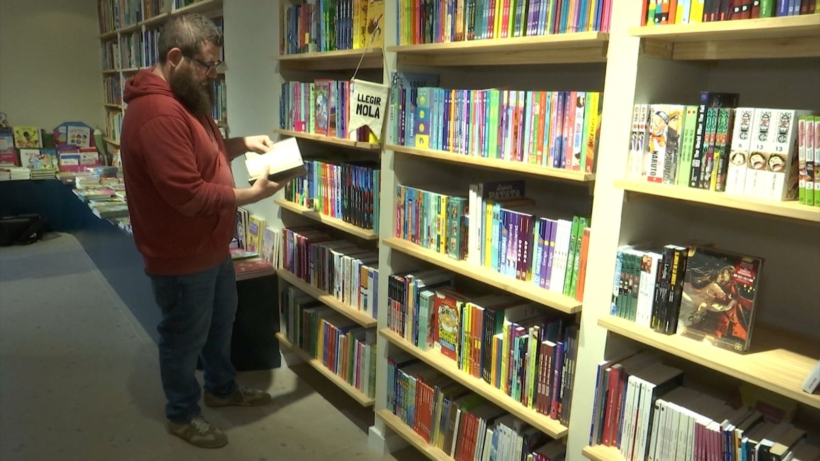 Llibreria Somnis de Paper, a Benetússer