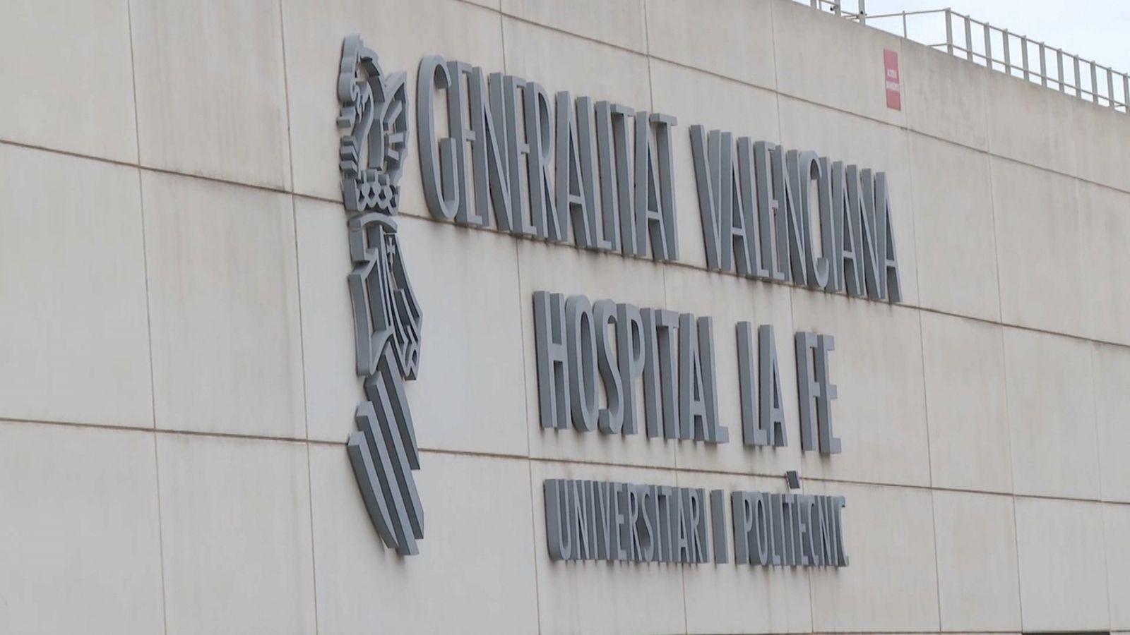 Façana de l'hospital La Fe de València
