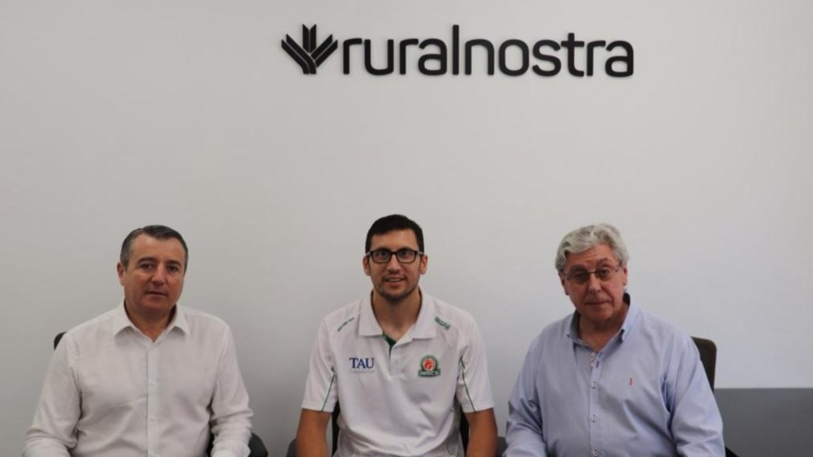 Renovació de Chema | TAU CASTELLÓ Renovació de Chema | TAU CASTELLÓ