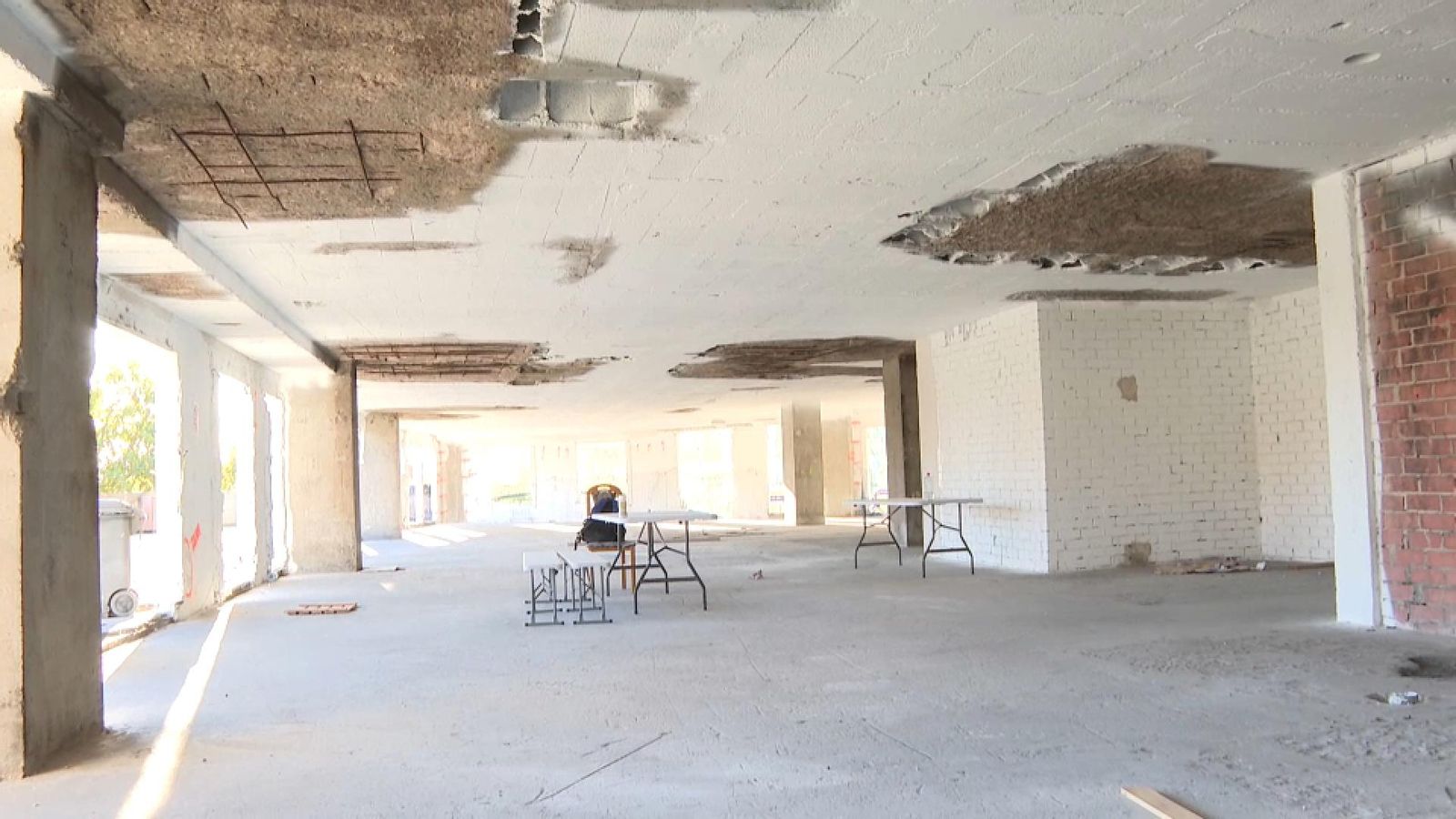 Avancen els treballs de reconstrucció de l’edifici de Campanar