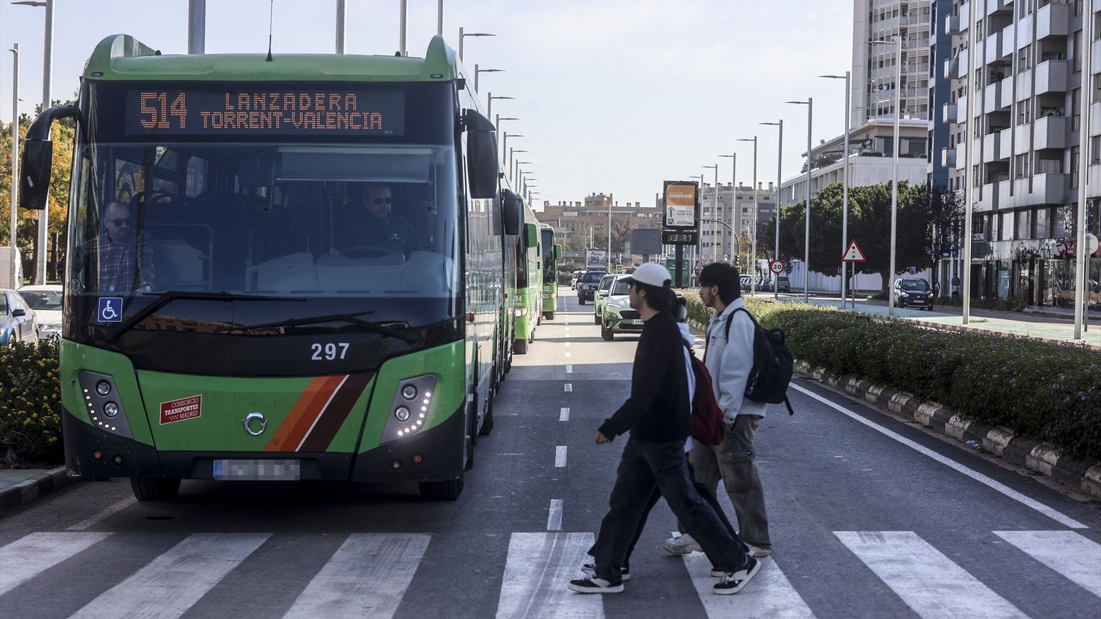 L'autobús llançadora de la Comunitat de Madrid que connecta Torrent amb València