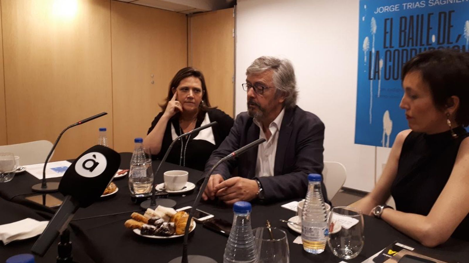 Jorge Trías durant la presentació del llibre