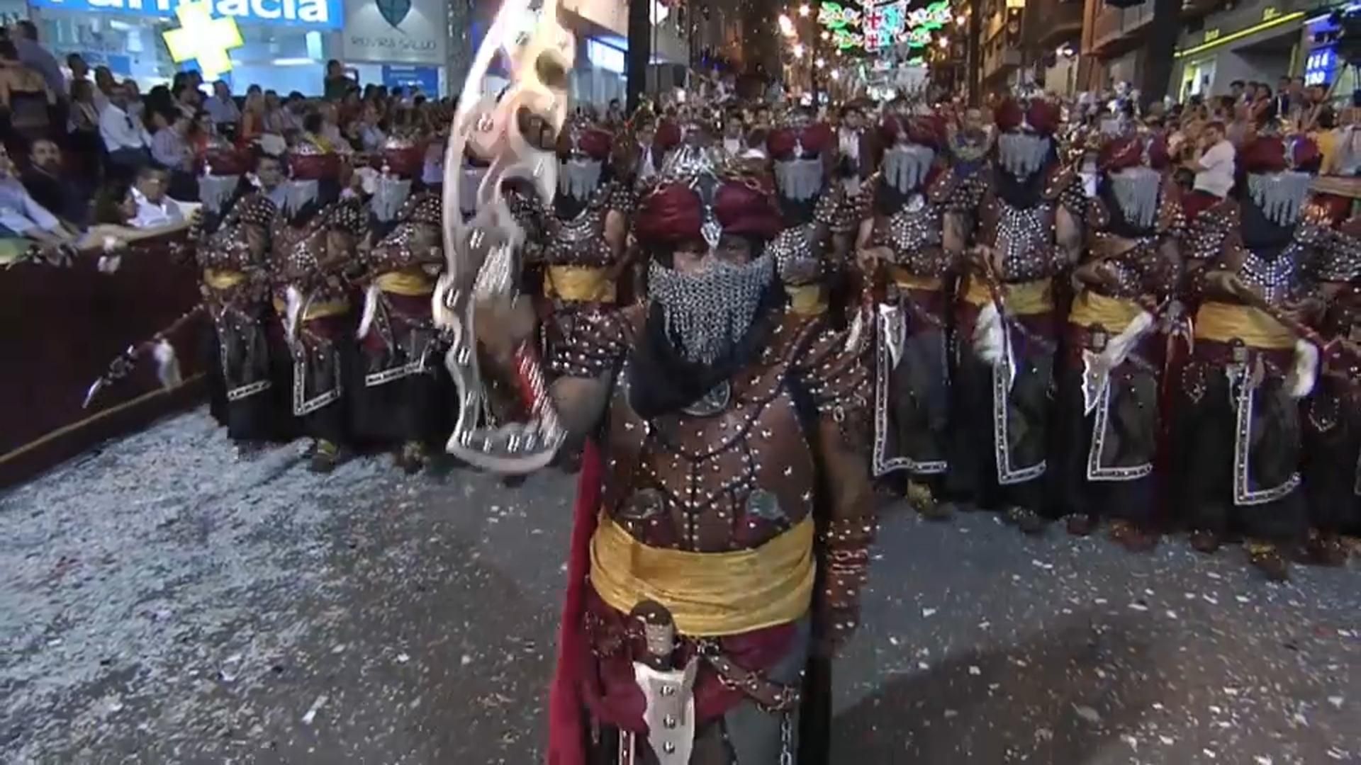 Declarades BIC les Ambaixades i la Baixada del Crist d'Ontinyent, que formen part del programa de festes de Moros i Cristians | À Punt Mèdia