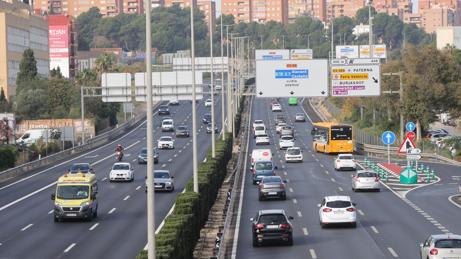 La CV-35 a l'altura de Burjassot