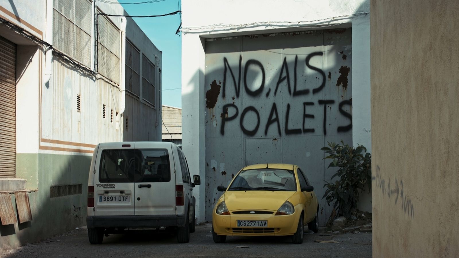 Fotograma del documental 'No als poalets'