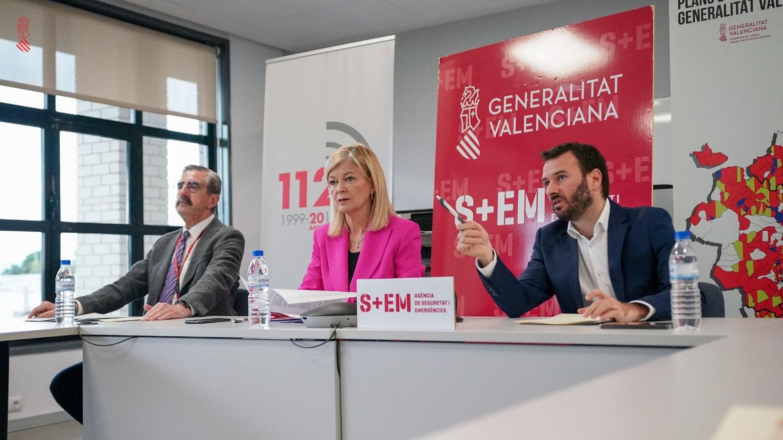 La consellera Gabriela Bravo, aquest dimarts, reunida amb alcaldes i alcaldesses de municipis afectats per la DANA La consellera Gabriela Bravo, aquest dimarts reunida amb alcaldes i alcaldesses de municipis afectats per la DANA