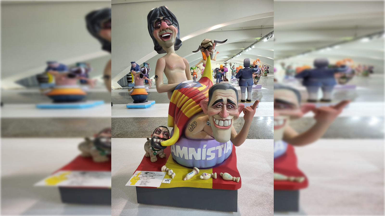 Ninot de la falla Pedro Cabanes - Conde Lumiares que ha aportat a l'exposició