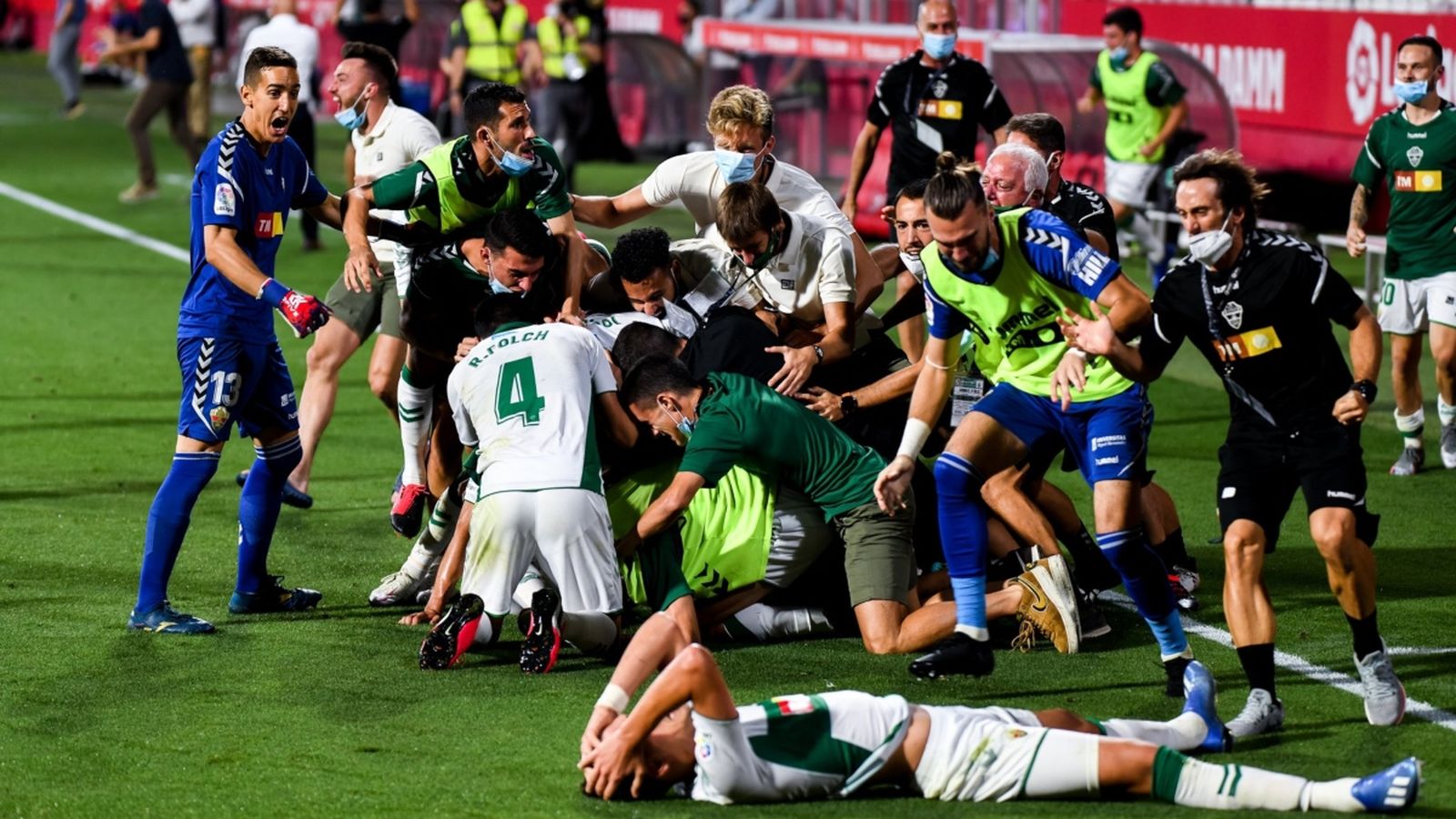 L'Elx va aconseguir l'ascens a Primera amb un gol de Pere Milla en els últims minuts del partit davant el Girona