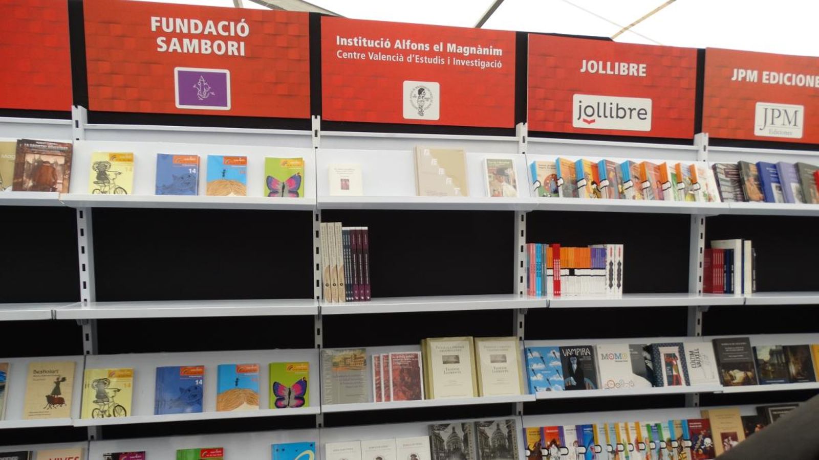L'edició en valencià ha augmentat un 14,9% respecte del 2016