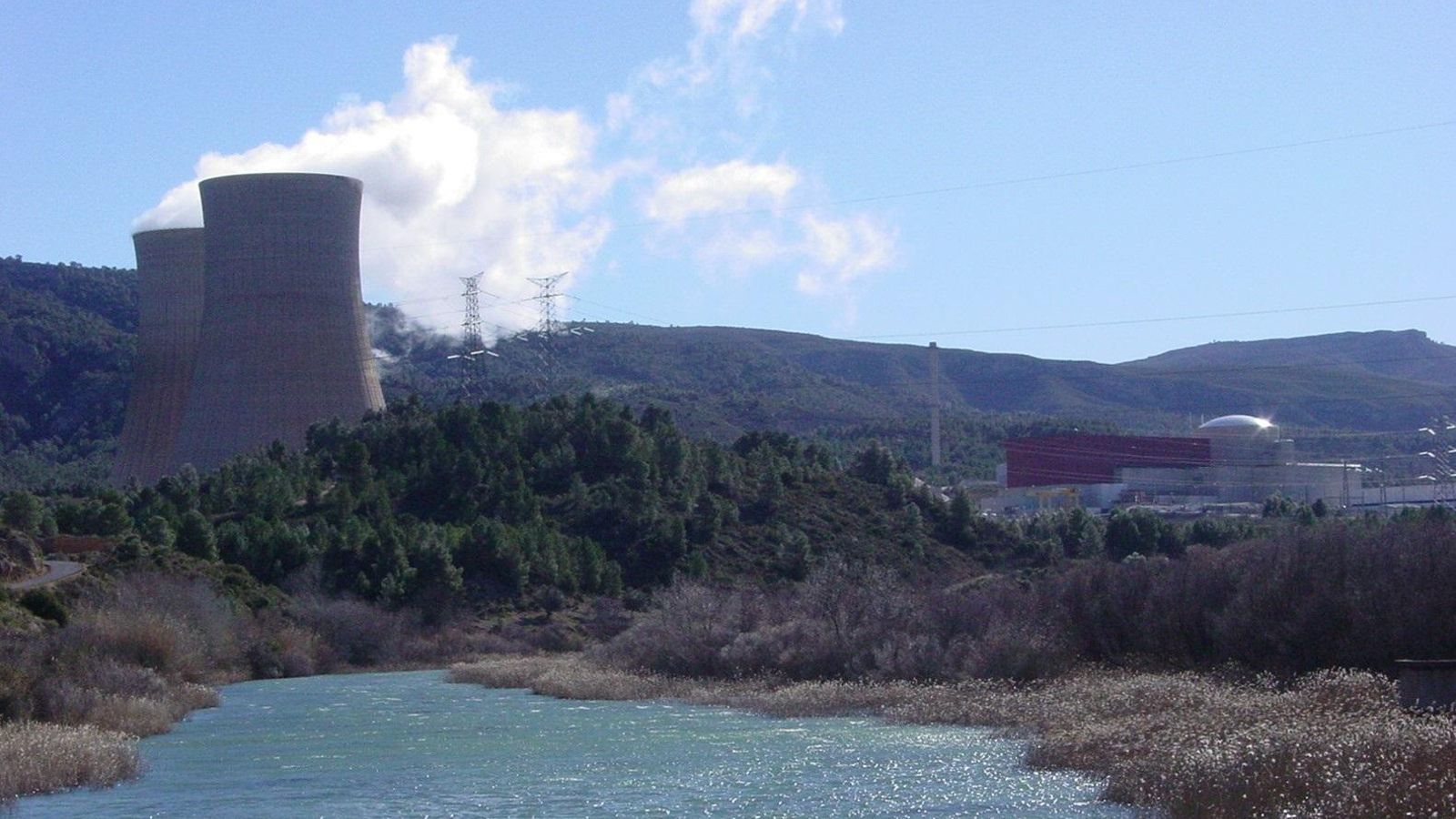 La central nuclear de Cofrents en una imatge d'arxiu