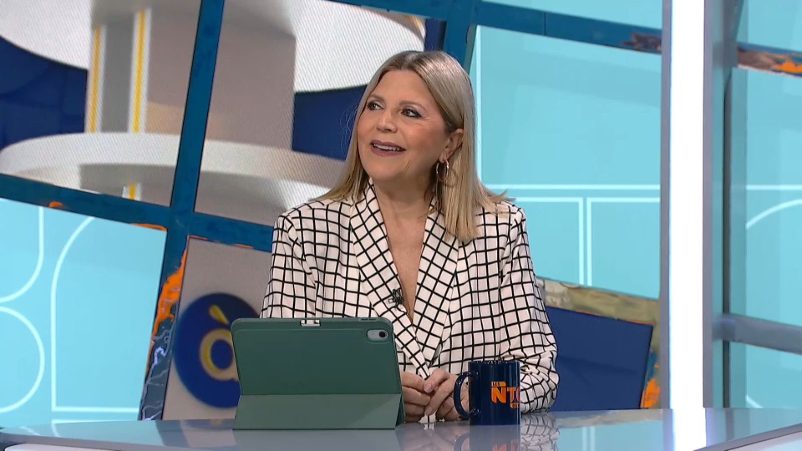 Entrevista a la consellera d'Educació, Carmen Ortí