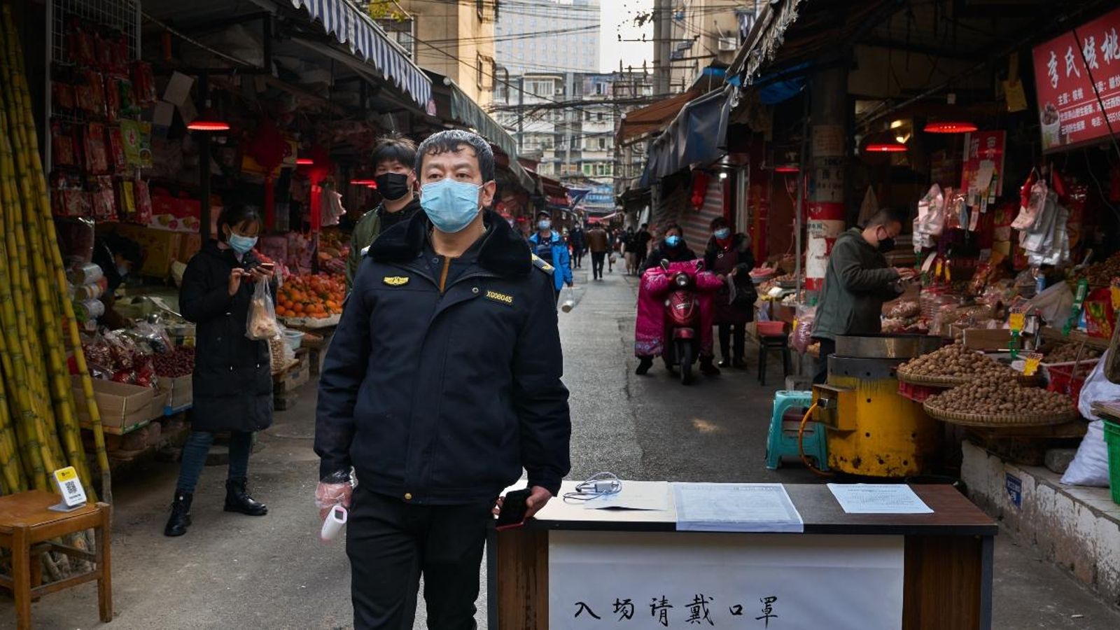 Un any de l'aparició a Wuhan de la misteriosa pneumònia que es va convertir en la Covid-19 Un any de l'aparició a Wuhan de la misteriosa pneumònia que es va convertir en la Covid-19