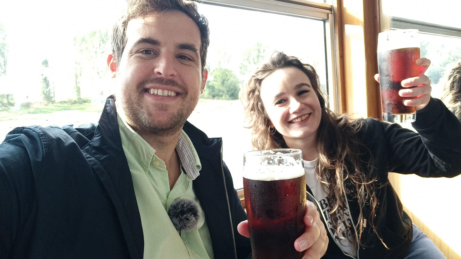 María ara viu a Düsseldorf