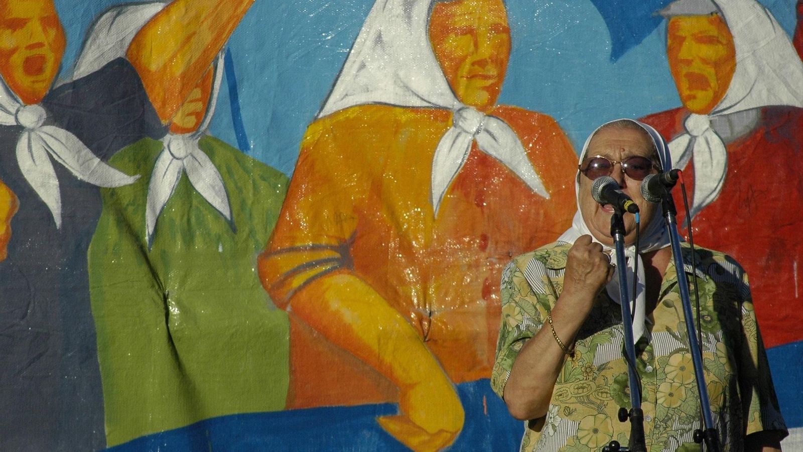 Hebe de Bonafini, presidenta de Mares de Plaça de Mayo, en una imatge d'arxiu Hebe de Bonafini, presidenta de "Madres de Plaza de Mayo", en una imatge d'arxiu