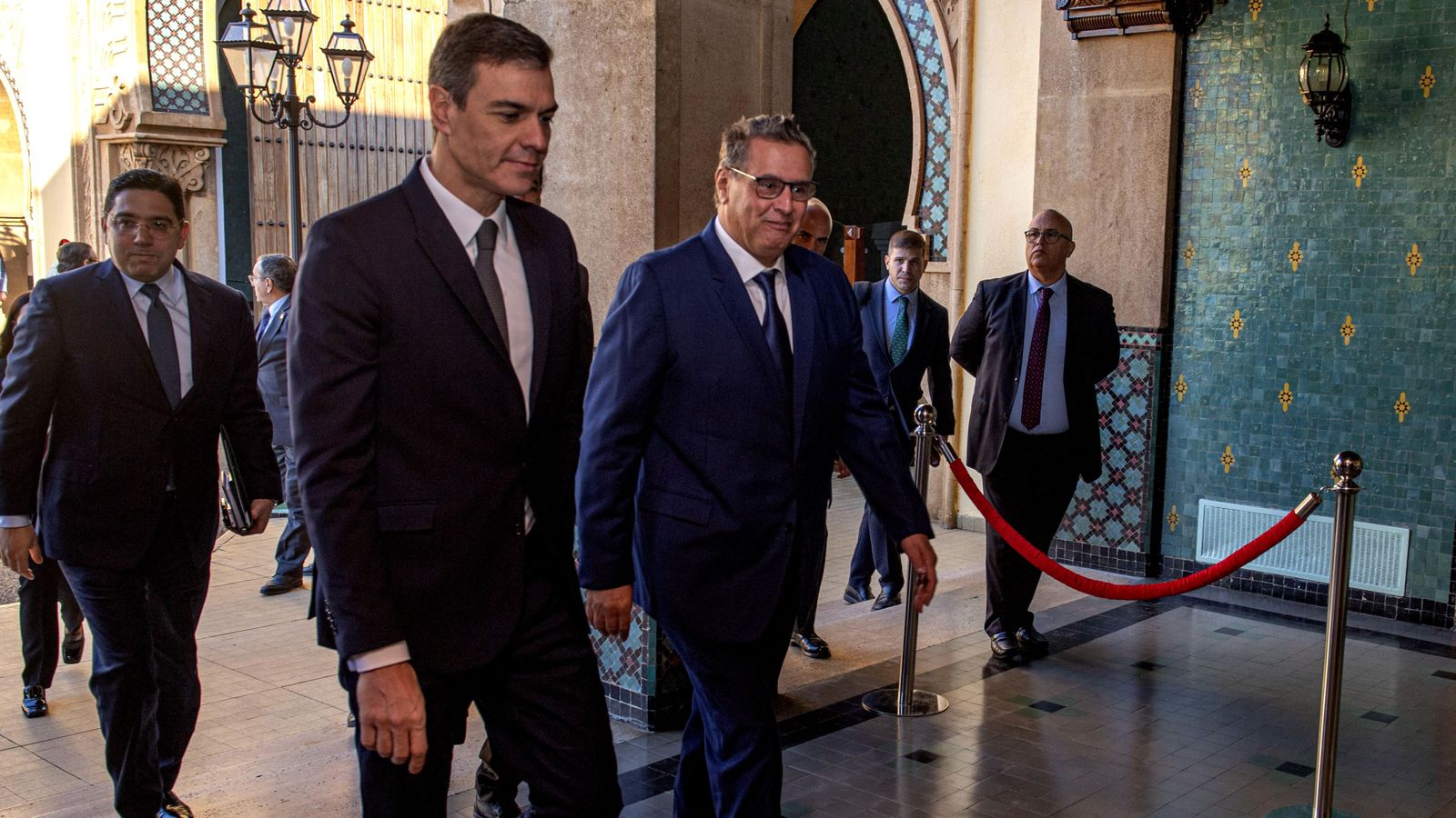 El president del govern espanyol i el primer ministre del Marroc abans de començar la reunió que han tingut