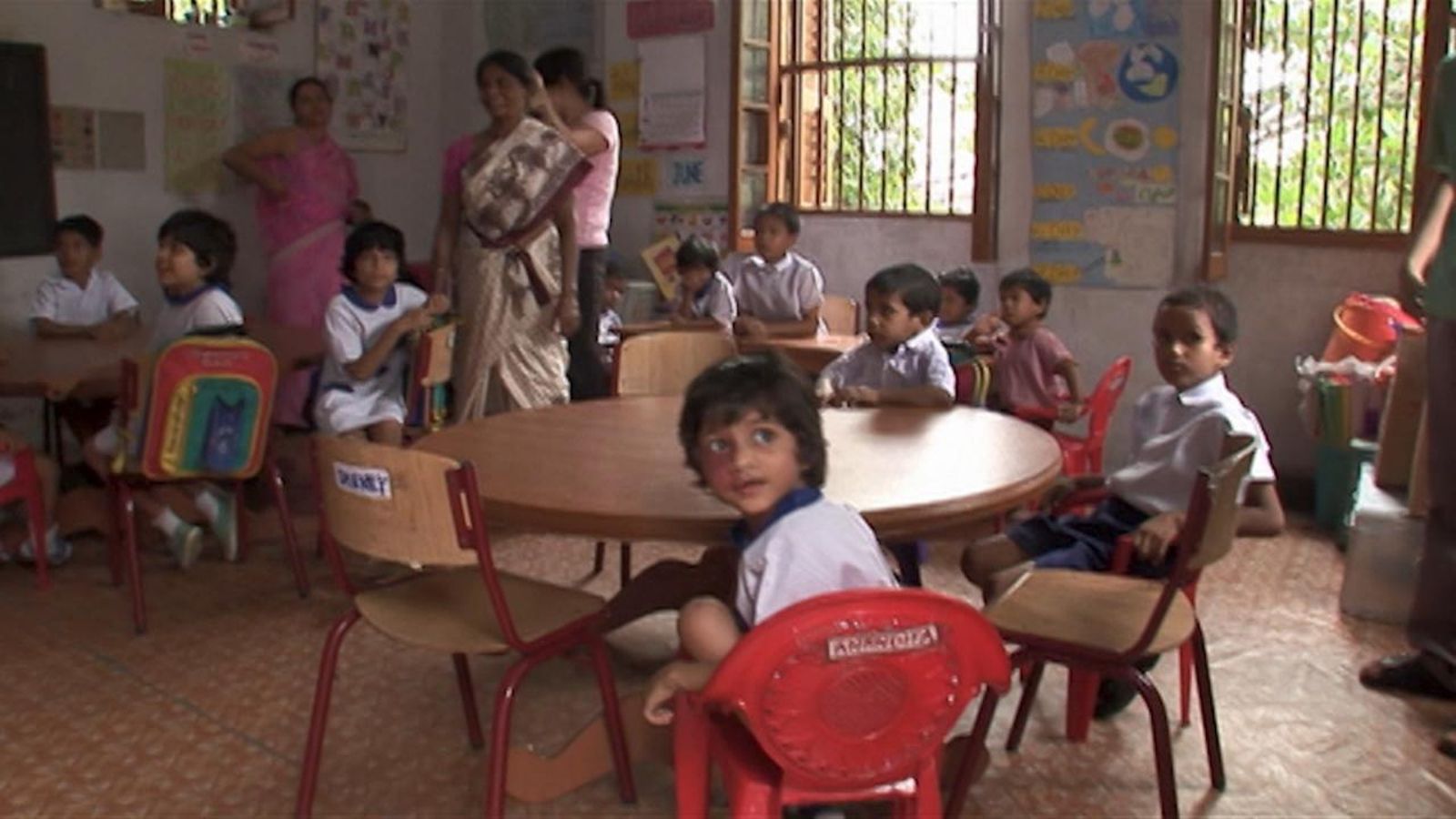 Països, natalitat i articles