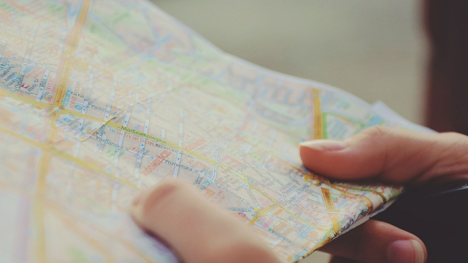 La majoria d’ajuntaments valencians incompleix les lleis relacionades amb la cartografia