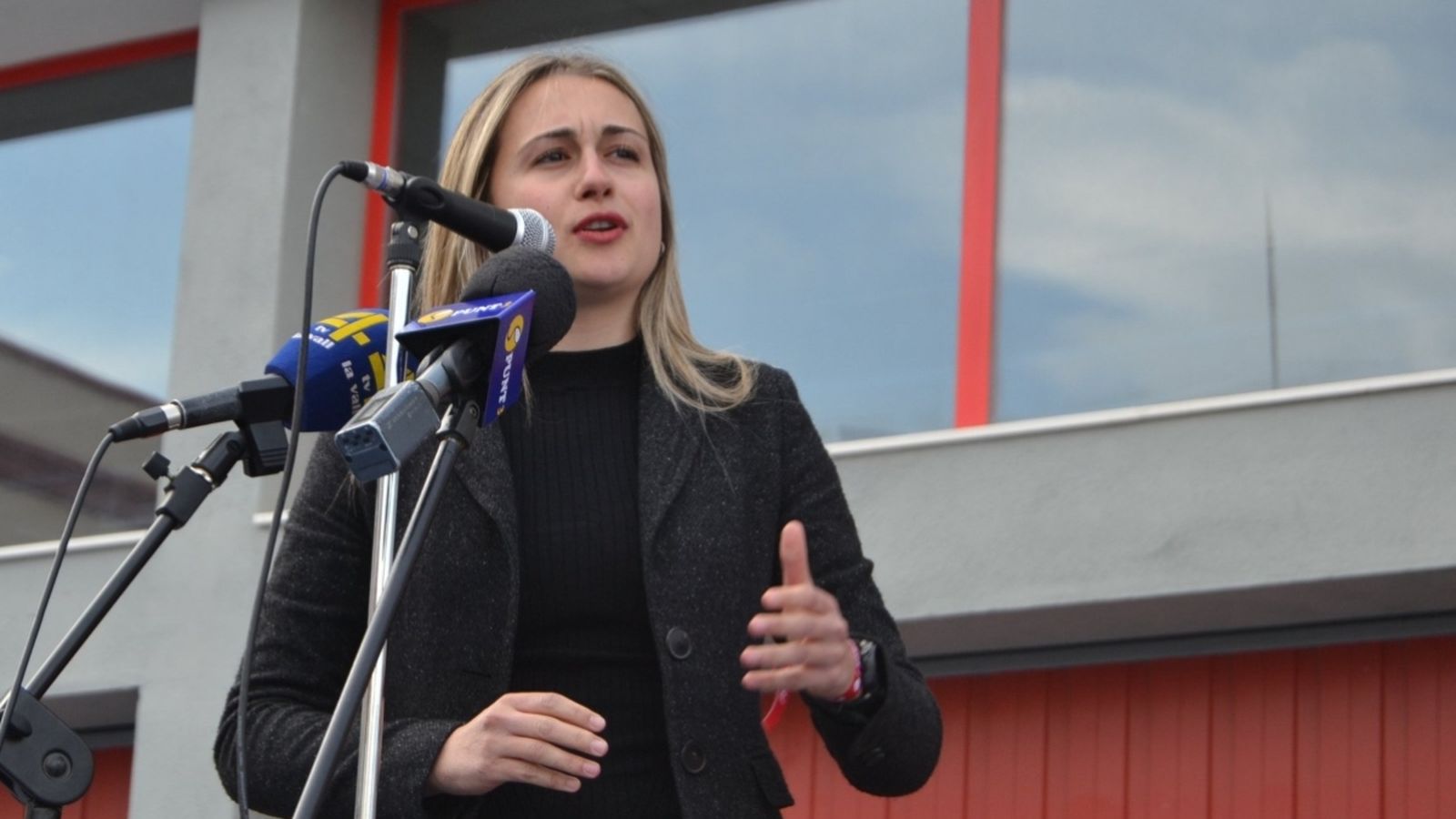 L'alcaldessa de la Vall d'Uixó Tania Baños durant un acte recent