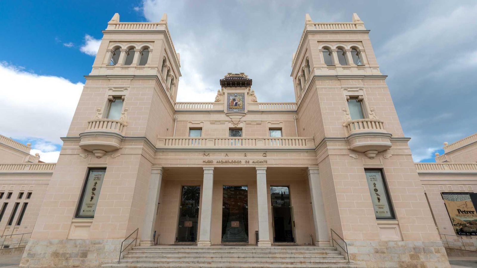 Façana del MARQ d'Alacant