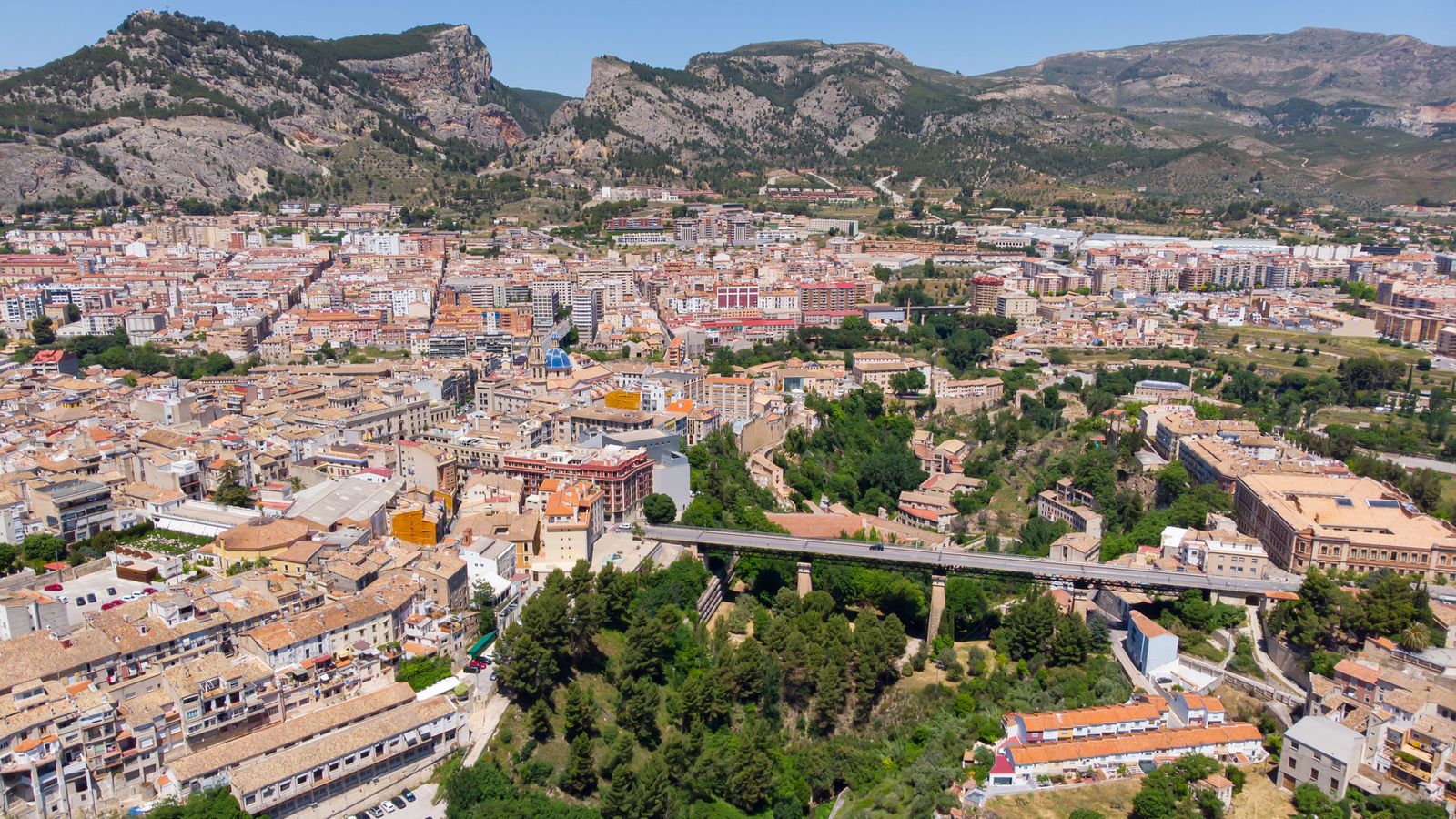 Alcoi és un dels municipis on la Conselleria de Sanitat ha declarat el risc roig per la calor per a este dimarts