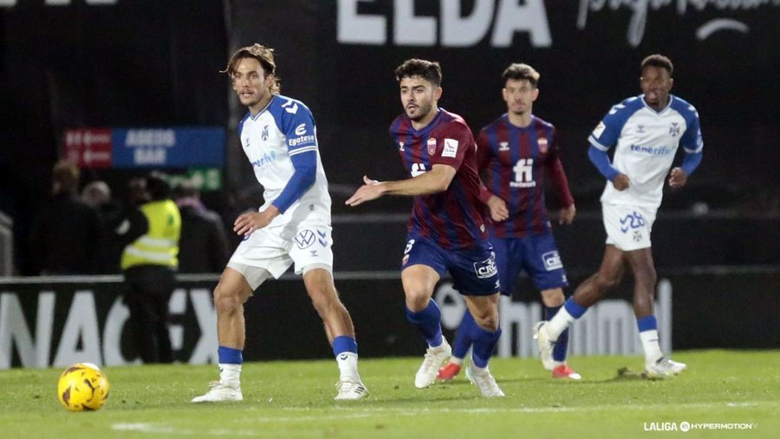 Sergio Ortuño, en una acció del partit