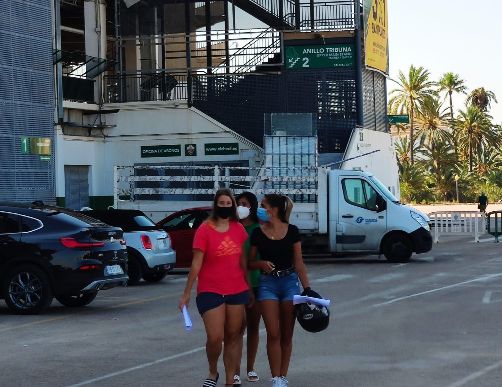 L'Elx femení es vacuna