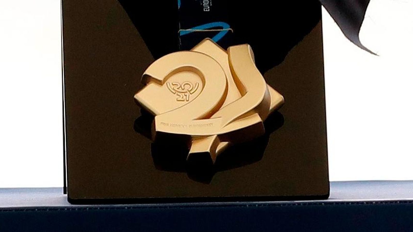 L'escut de la ciutat de València ha inspirat el disseny de les medalles de l'Eurobasket