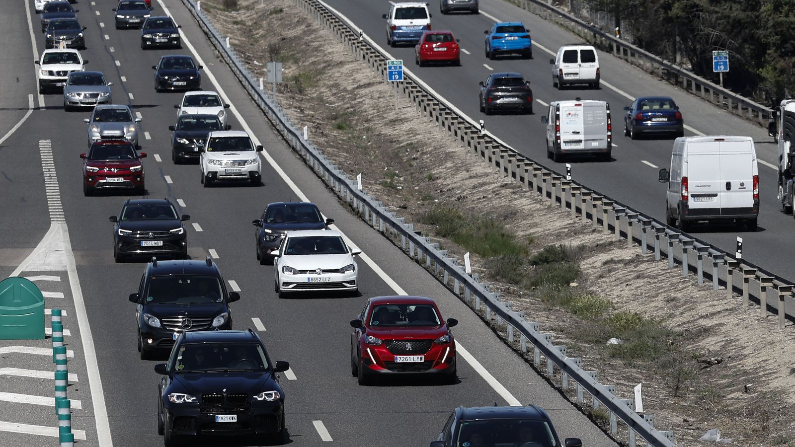Una de les imatges captades per les càmeres de trànsit en plena operació especial de Setmana Santa