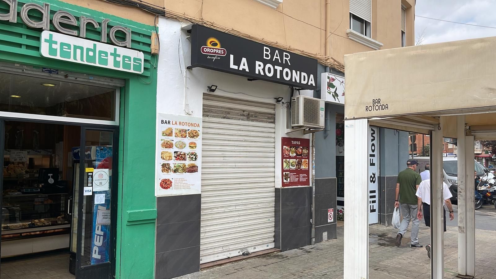 Local de València on s'ha produït l'apunyalament aquest divendres Local de València on s'ha produït l'apunyalament aquest divendres
