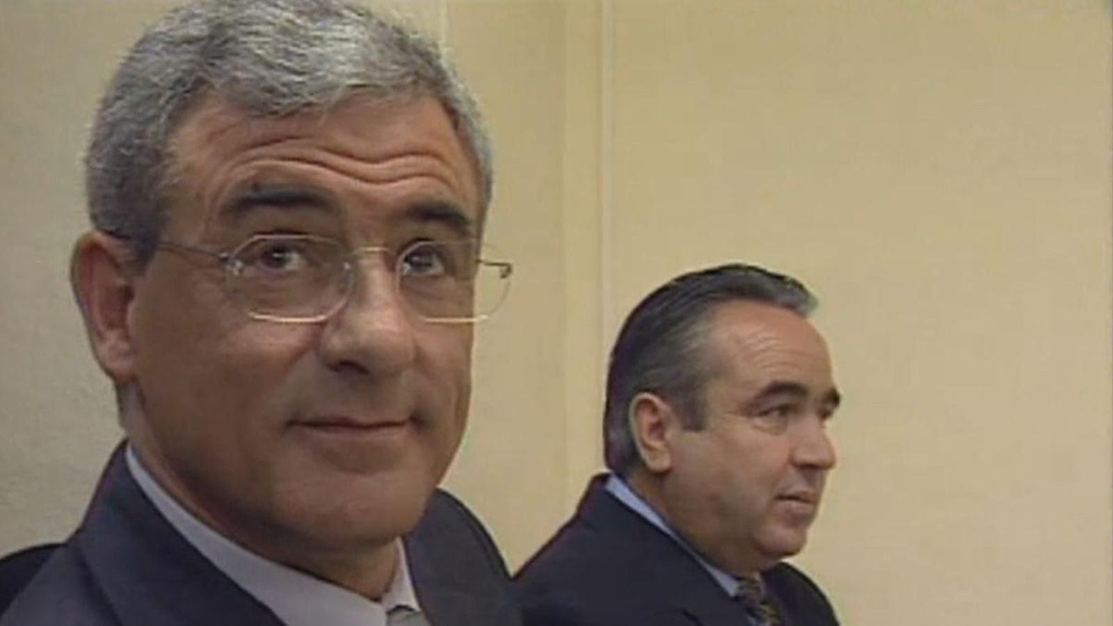 A l'esquerra, l'exconseller Luis Fernando Cartagena, en una imatge d'arxiu