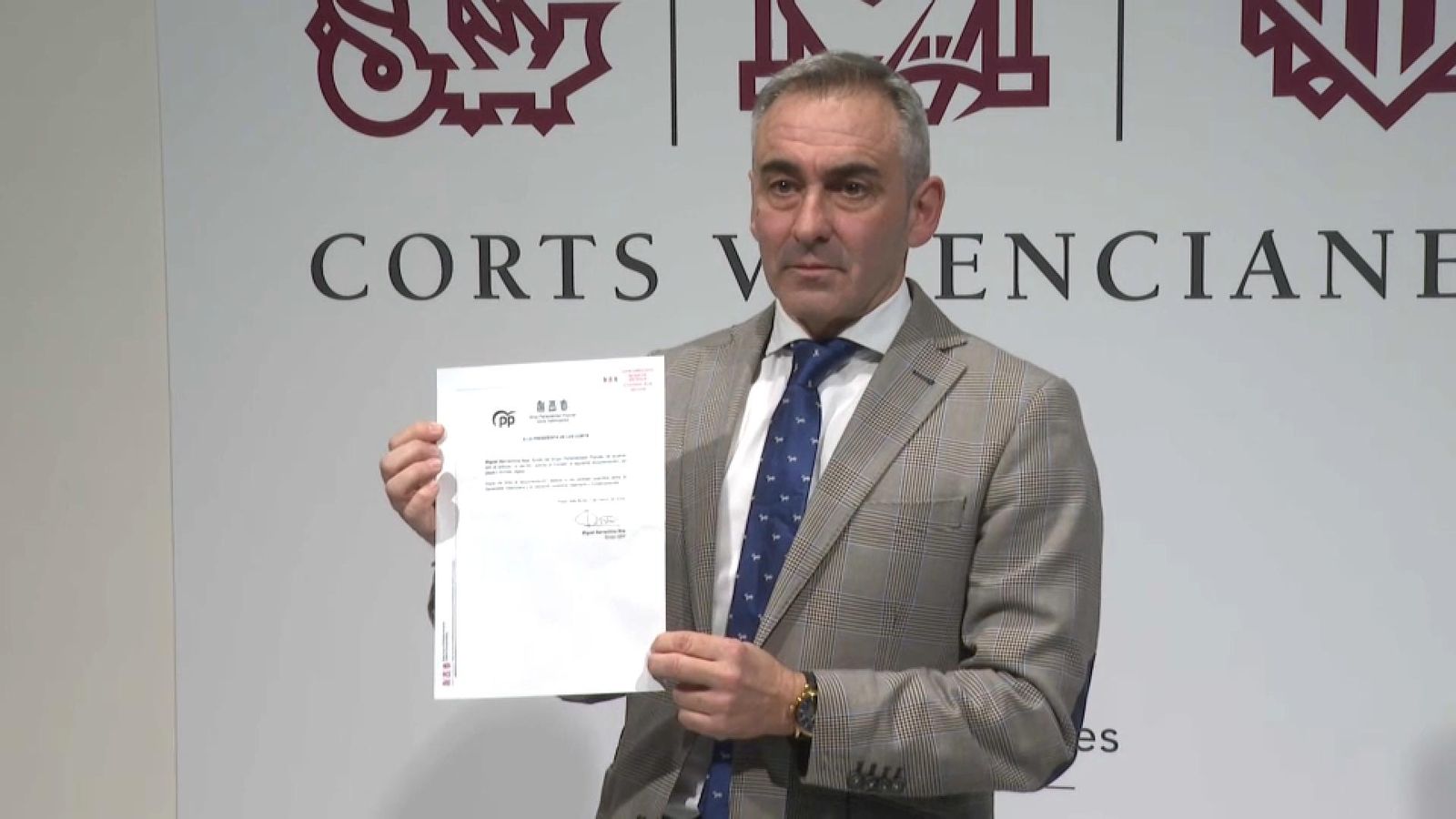 El síndic del PP, Miguel Barrachina, aquest divendres en les Corts