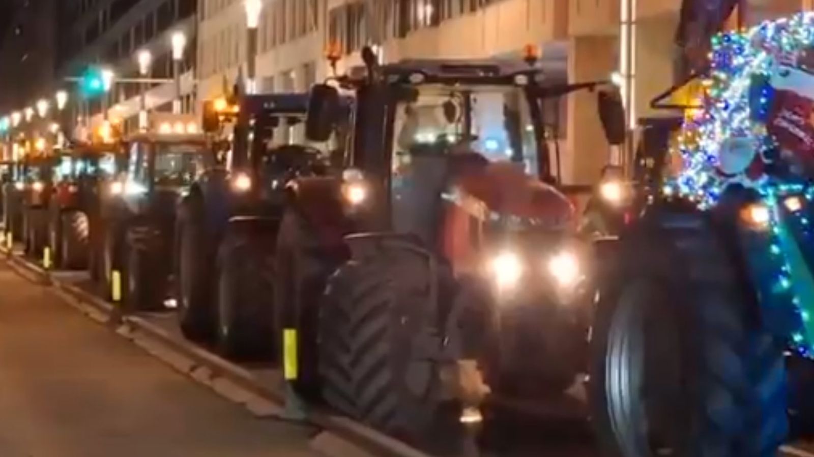 Uns 10.000 agricultors i ramaders d’arreu de la Unió Europea es manifesten este dijous a Brussel·les