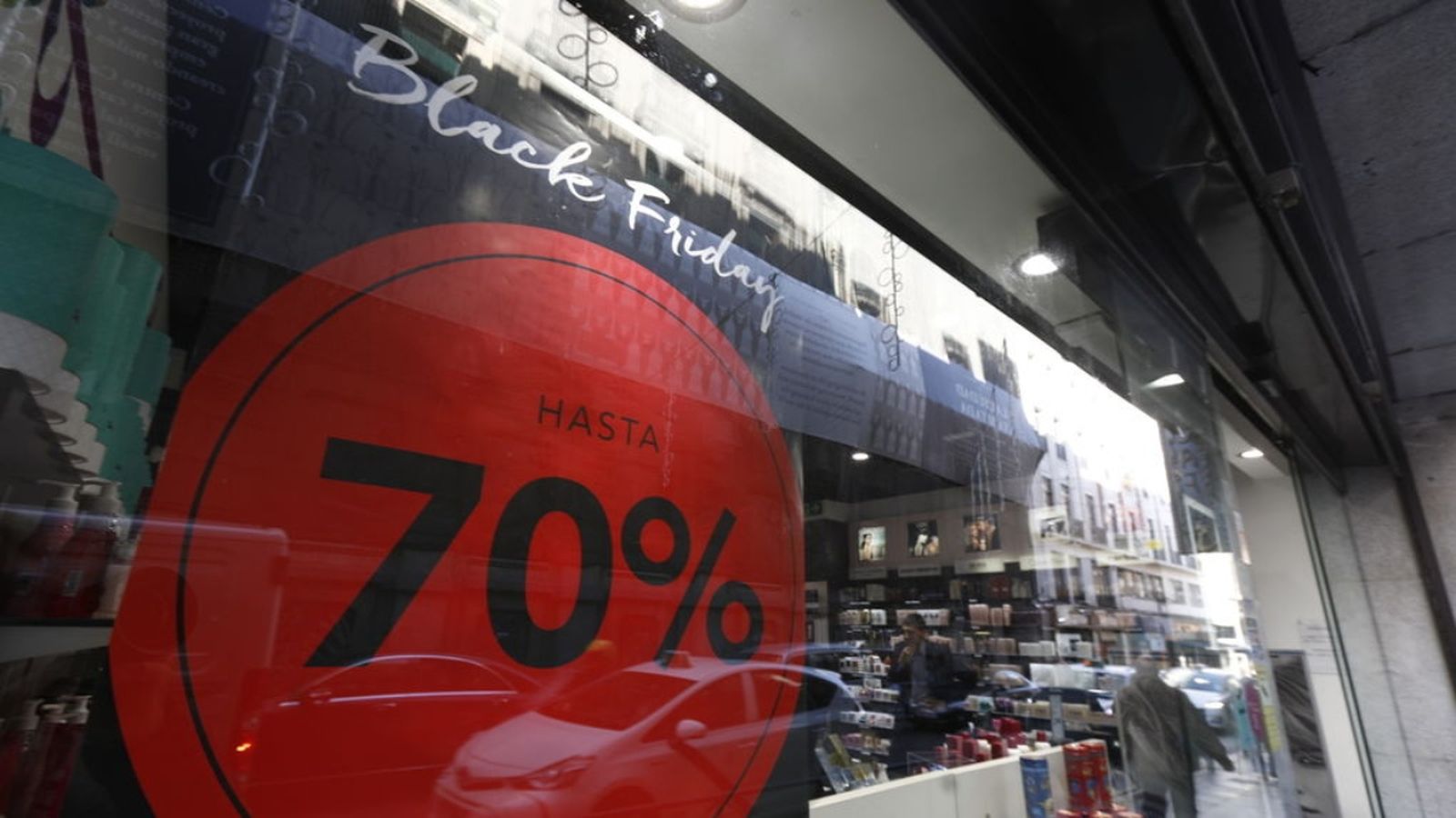 L\'OCU denuncia que només el 37% dels productes baixa de preu el Black Friday