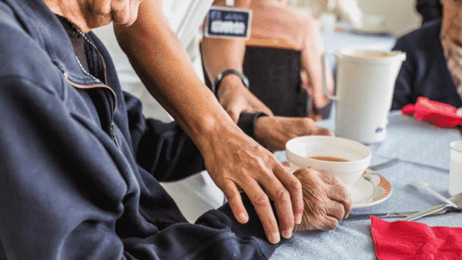 Augmenta un 47,6% els casos de contagis en residències de majors en només deu dies