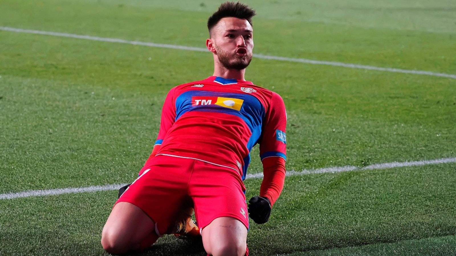 L'Elx tractarà d'aprofitar el bon moment de Josan per a fer-li mal al Barça