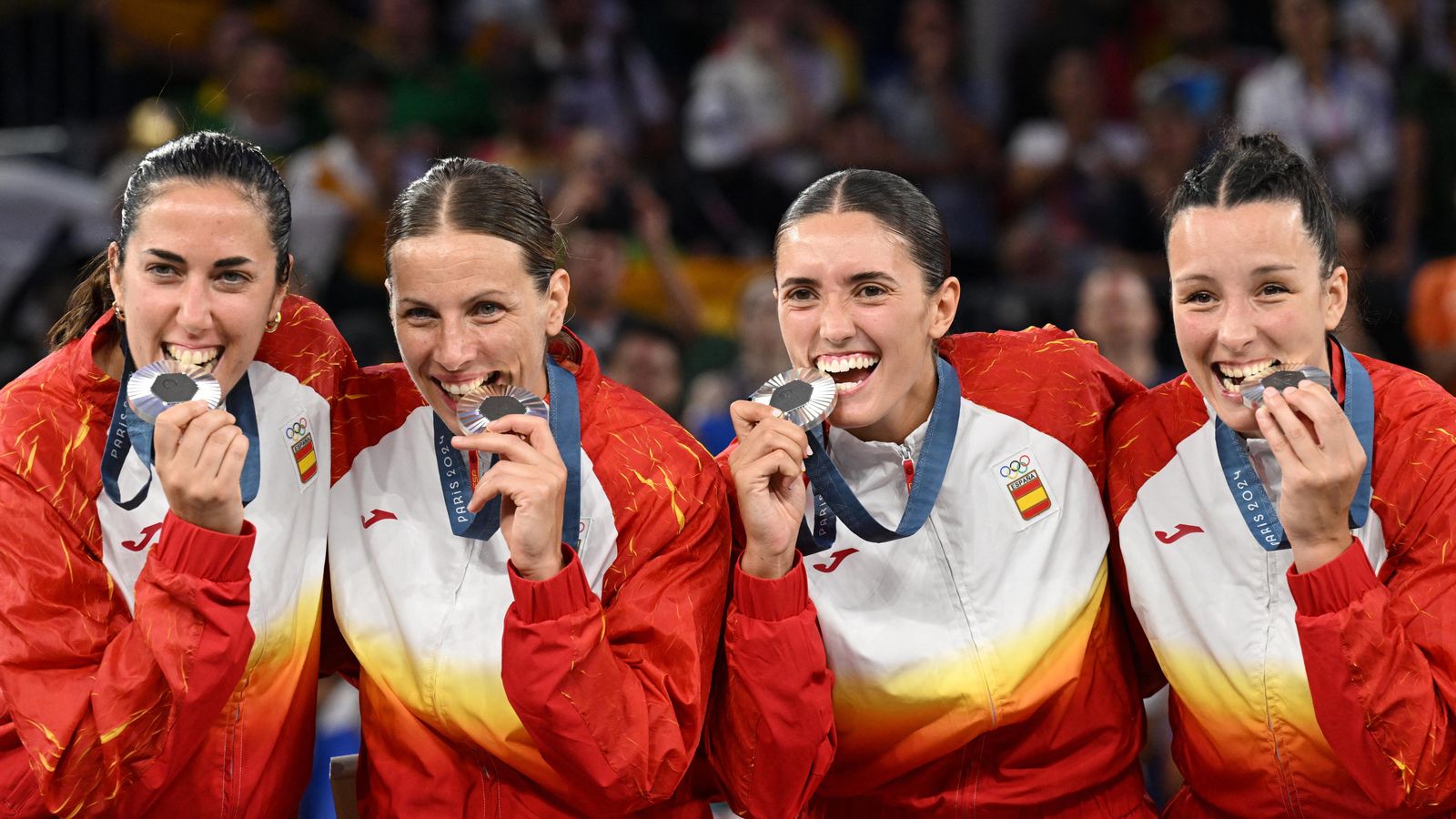 L'equip de 3x3 de bàsquet amb les valencianes Sandra Ygueravide i Vega Gimeno