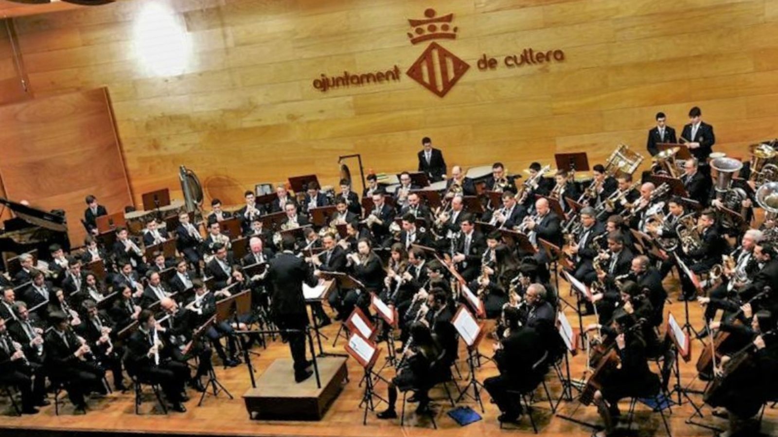 24.11.2019 | De banda a banda