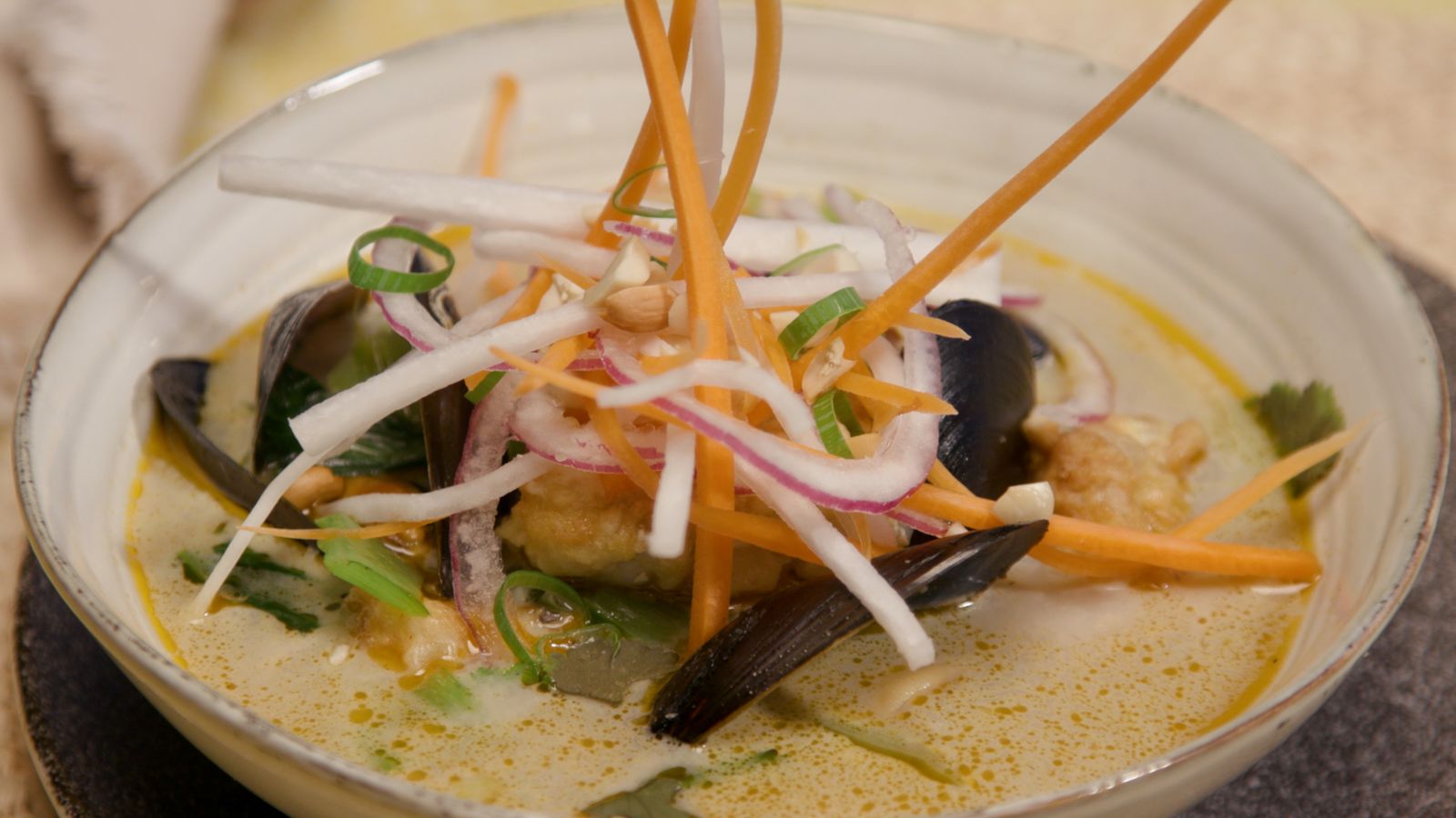 Sopa de rap al curri