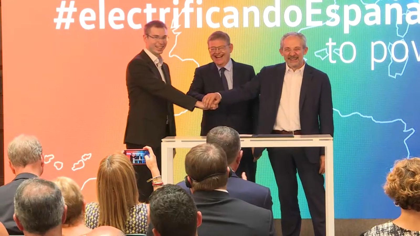 Moment de la firma del conveni