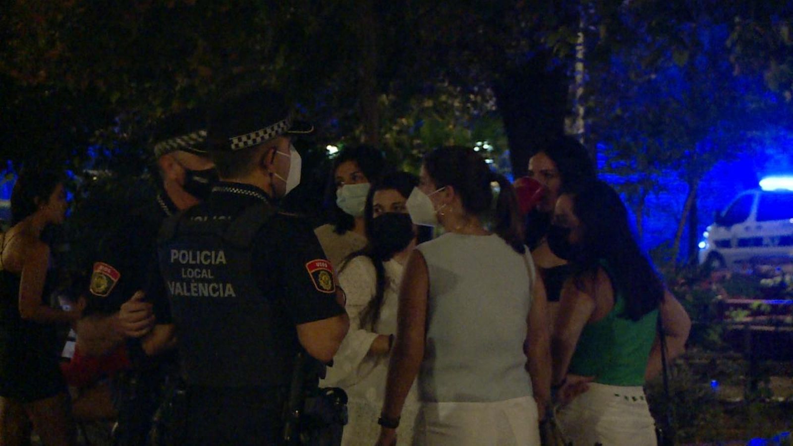 La Policia Local de València en un operatiu especial antibotellots