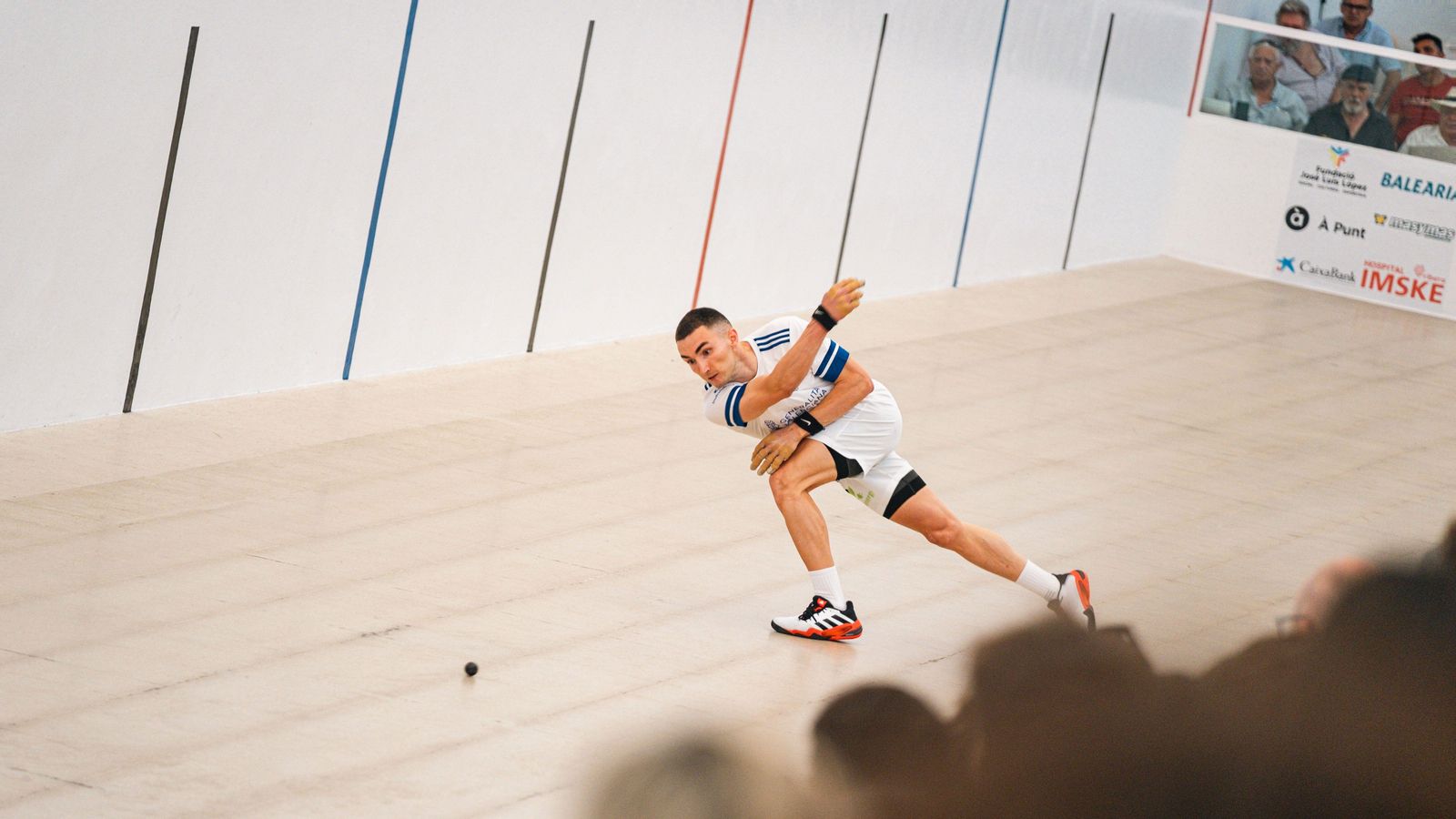 Iván, durant la partida