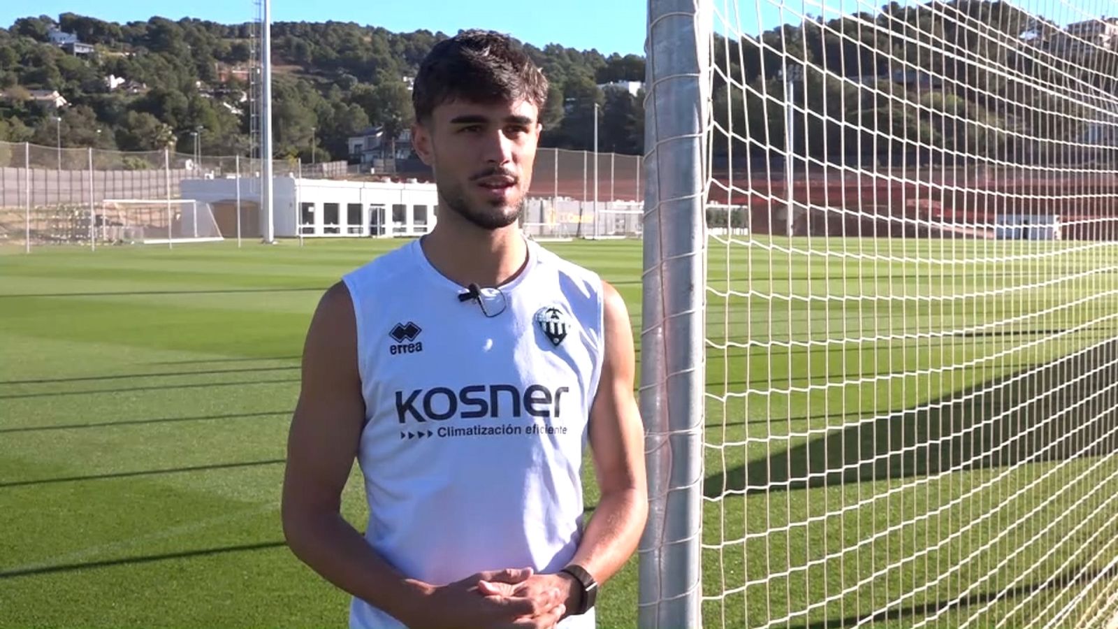 Entrevista al jugador del Castelló Lucas Alcázar