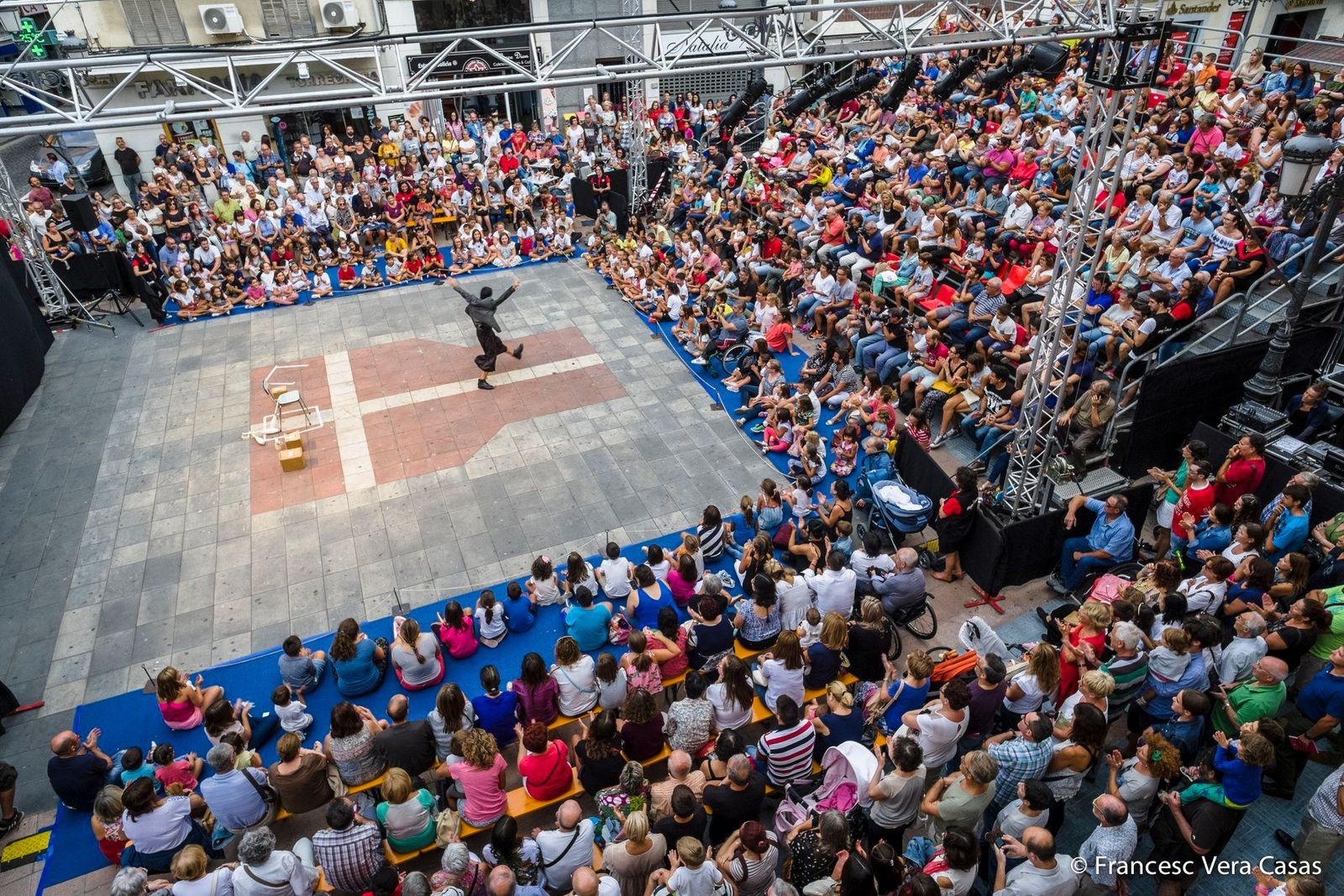 La situació sanitària obligarà enguany a limitar l'aforament dels espectacles a l'aire lliure de la mostra de teatre gestual de Sueca