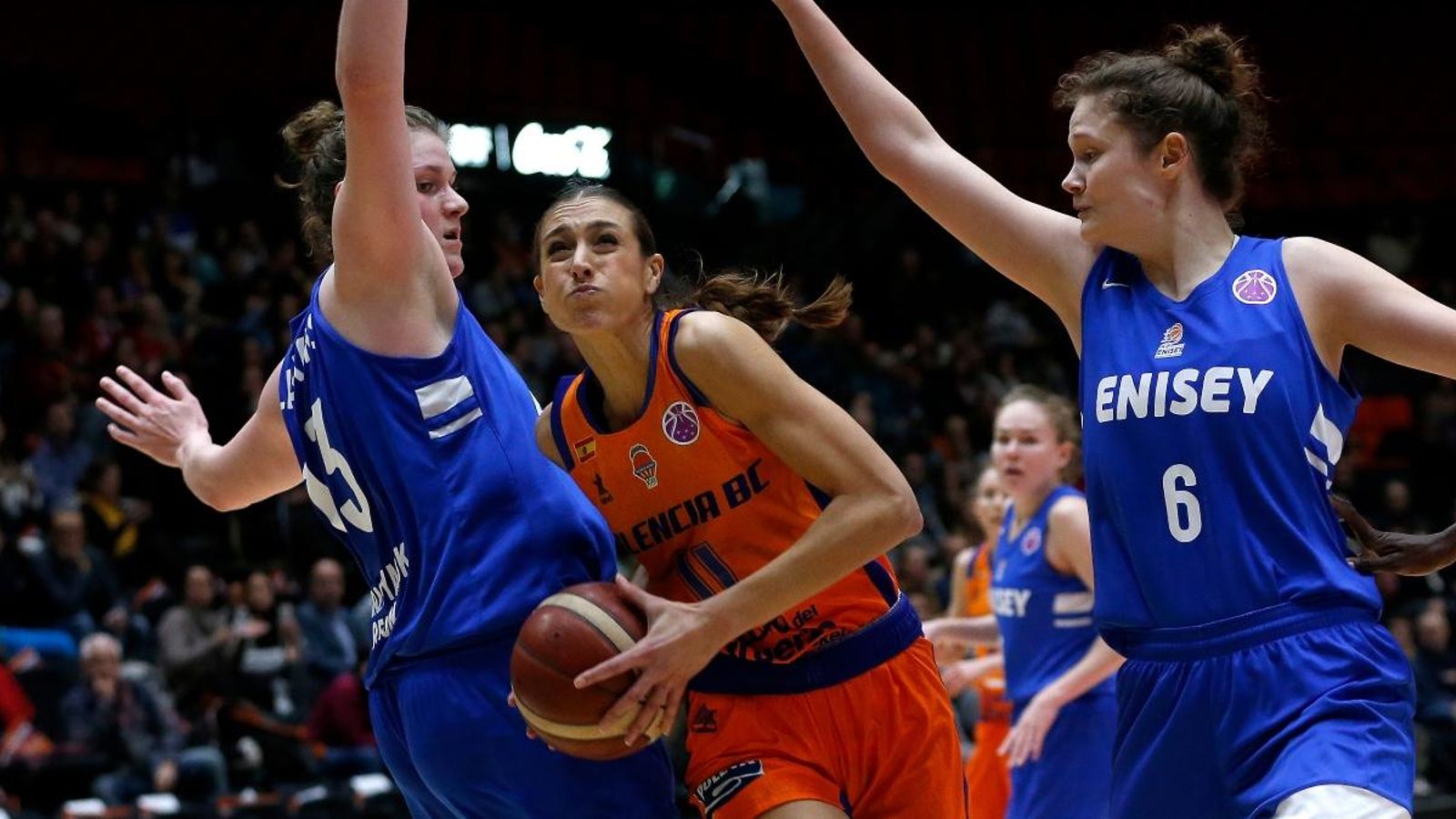 Abalde, en una acció del partit