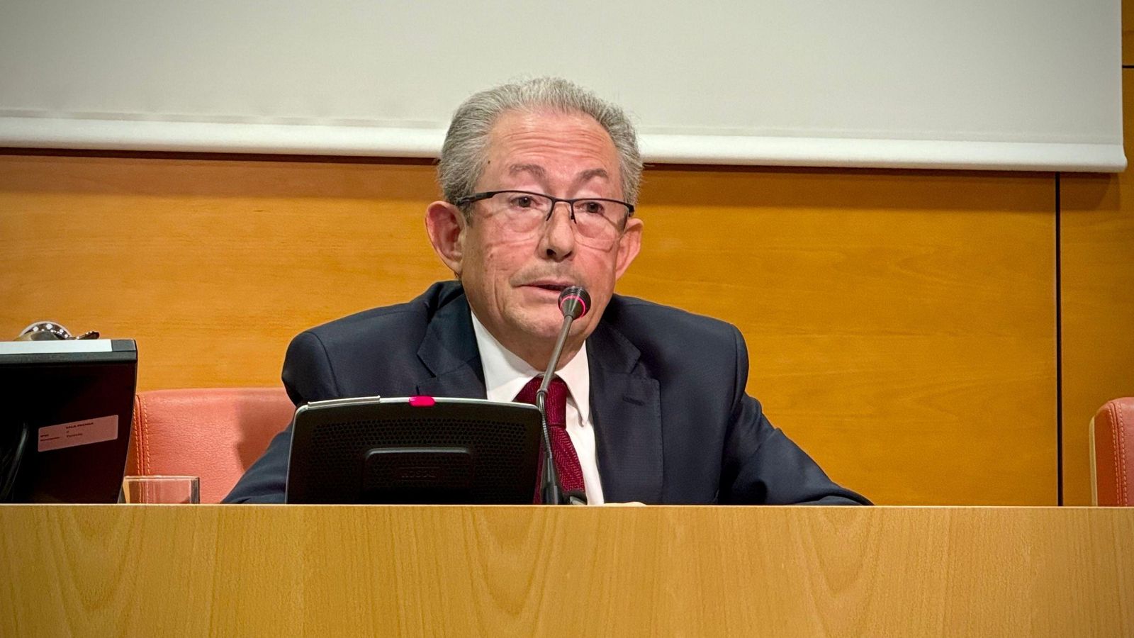 El síndic de greuges Ángel Luna, en una imatge d'arxiu