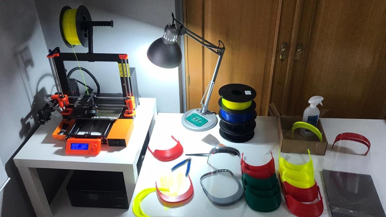 Material fabricat per Coronavirus Makers