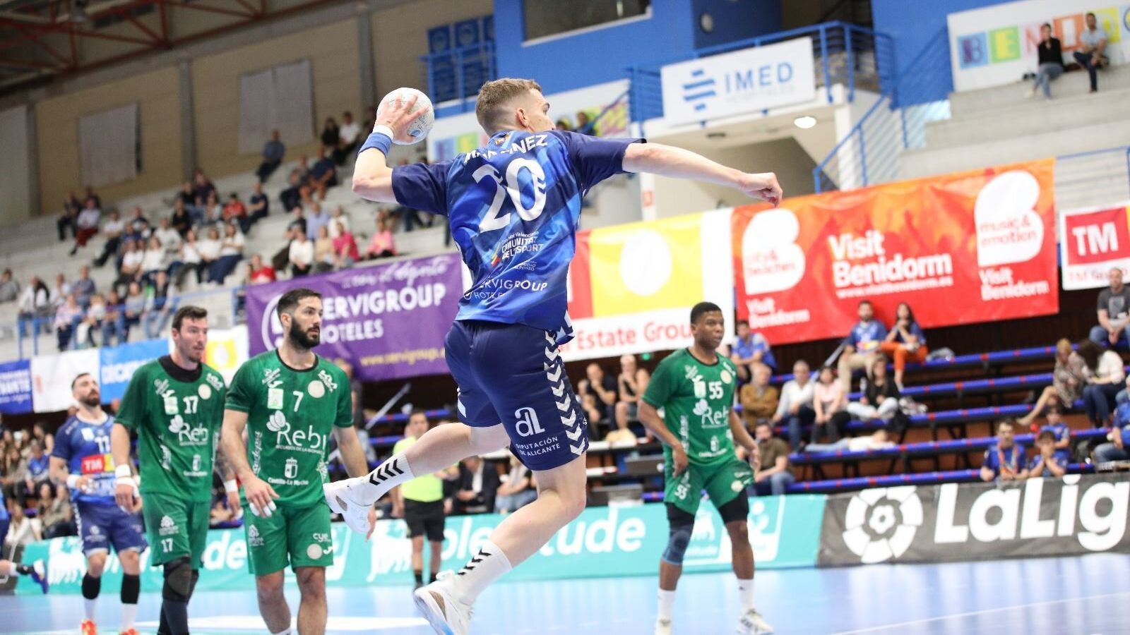 Ramiro Martínez, en una acció ofensiva