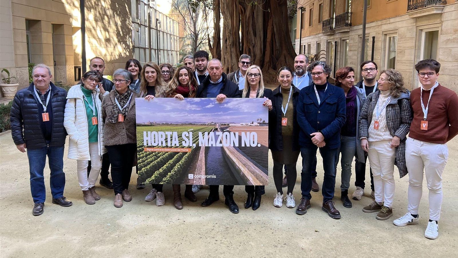 Diversos diputats i diputades de Compromís, este dijous a les Corts