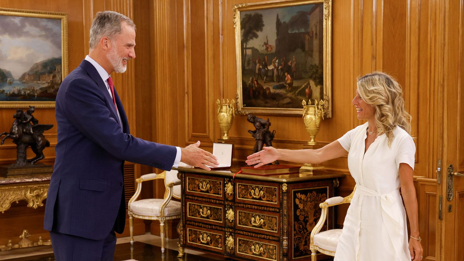 Díaz es reuneix amb Felip VI com a part de la ronda de consultes per a la investidura